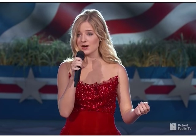 Jackie Evancho S Album Hits 1 After Booking Trump S Inauguration