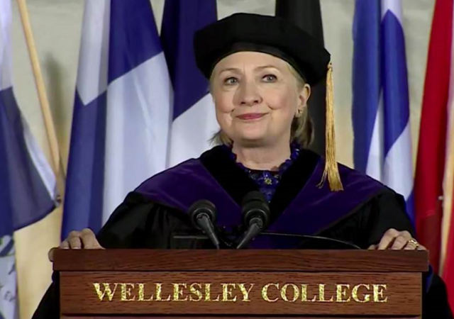 Hillary clinton commencement speech 2021 picture