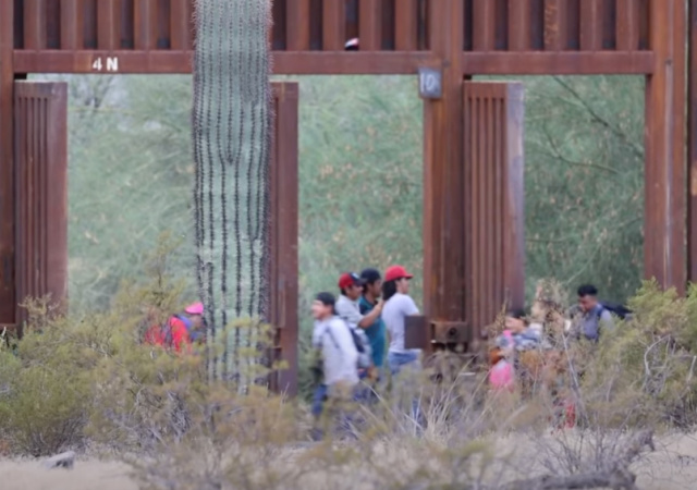 VIDEO: Migrants Enter U.S. Through 114 Gates Welded Open Along Arizona ...