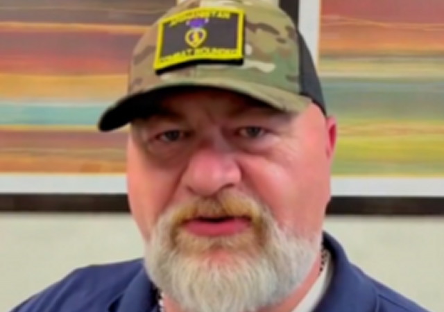 Veteran Smeared by Graham Platner Slams Senators Warren and Sanders for Supporting Him
