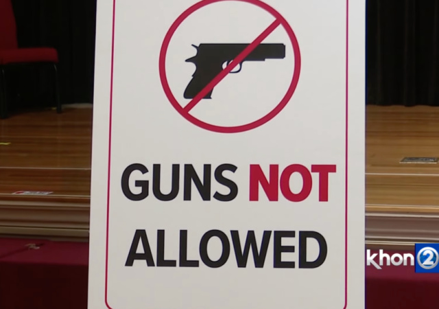 Supreme Court Strikes Down Hawaii Law Limiting Guns in Businesses Open to Public