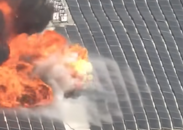 Rooftop Solar System Under Scrutiny After Warehouse Fire Spreads Smoke Across LA